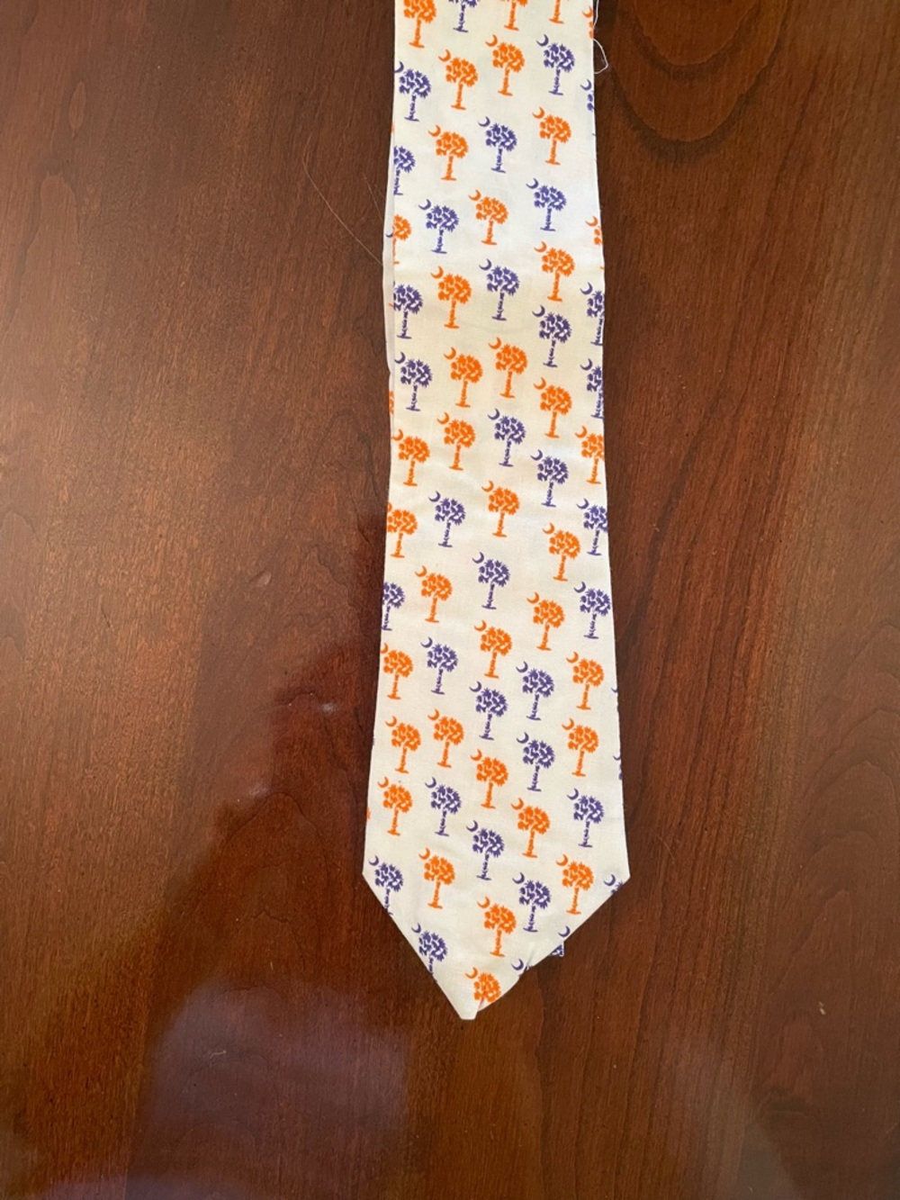 Men’s Neck Tie White with Orange and Purple Palm Tree Pattern